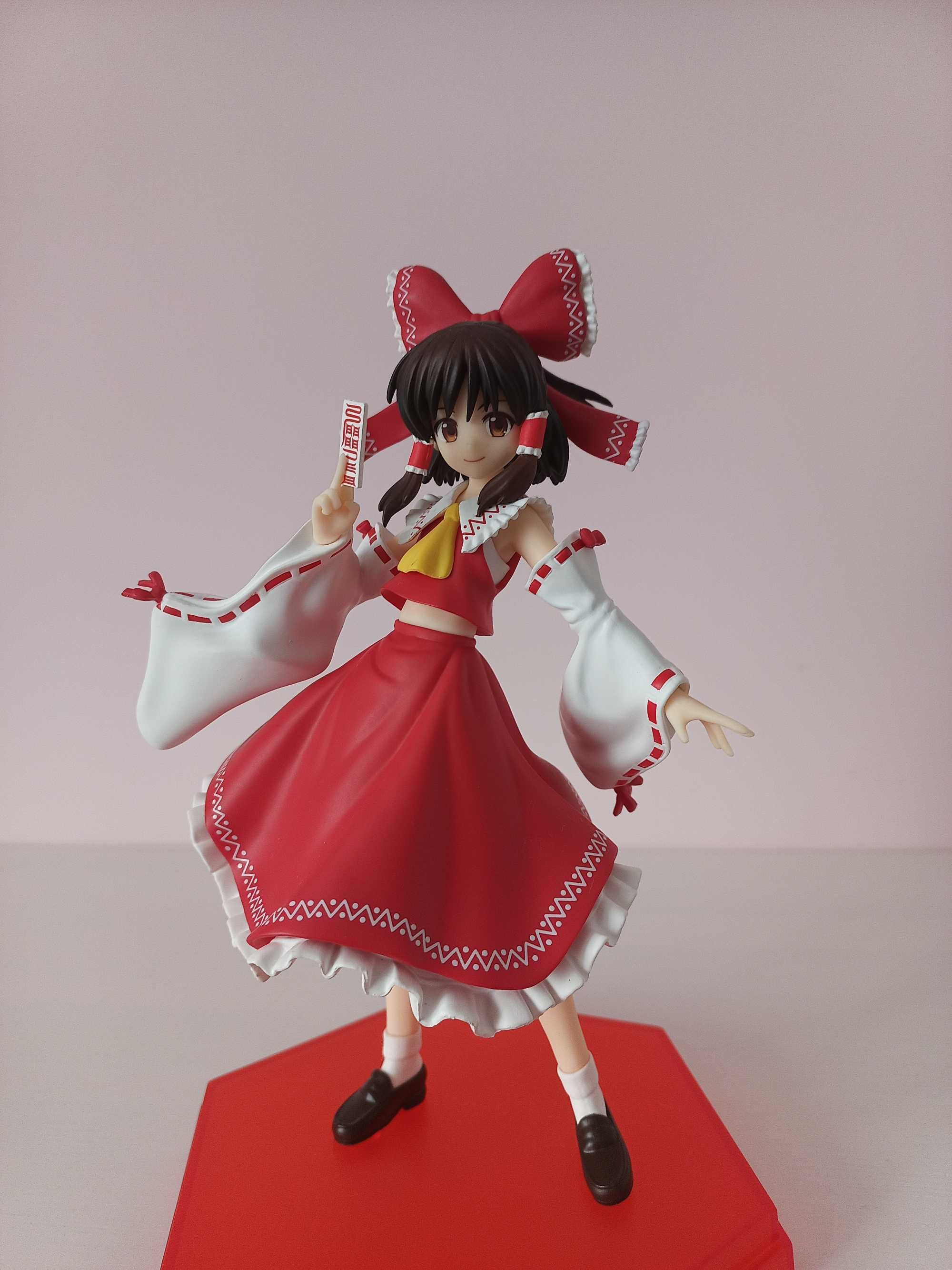 Figurka Touhou Project Pop Up Parade - Reimu Hakurei