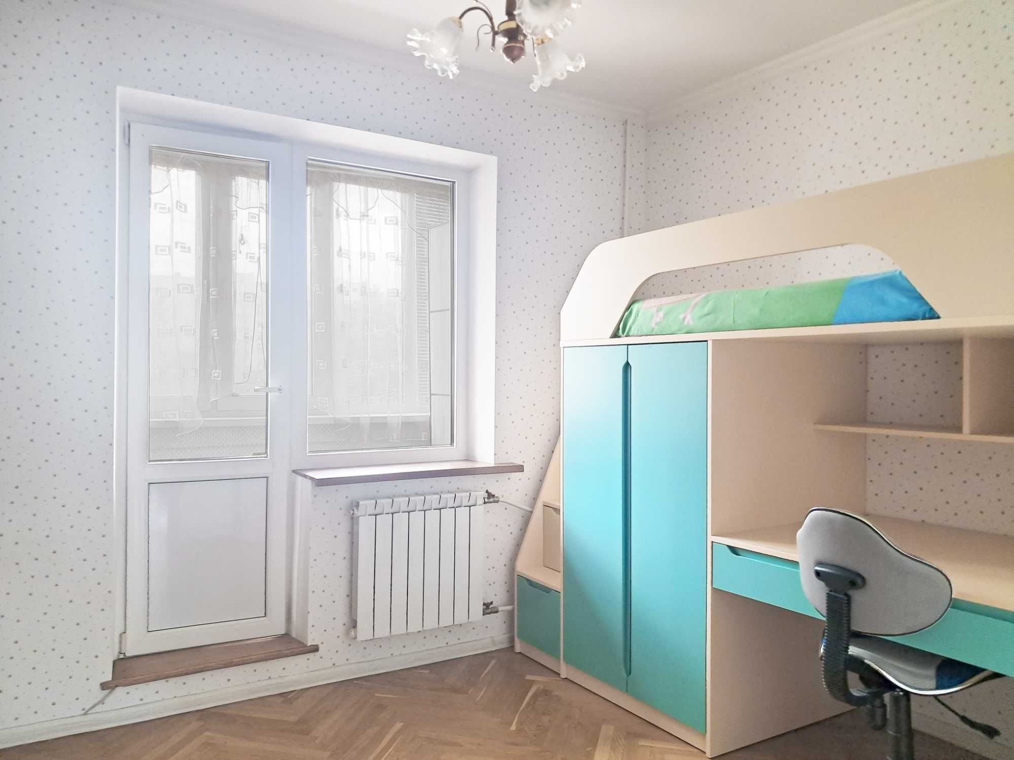 Орендувати 3-кімнатна квартира 
 вул. Кастуся Калиновського, 25, 69 м²