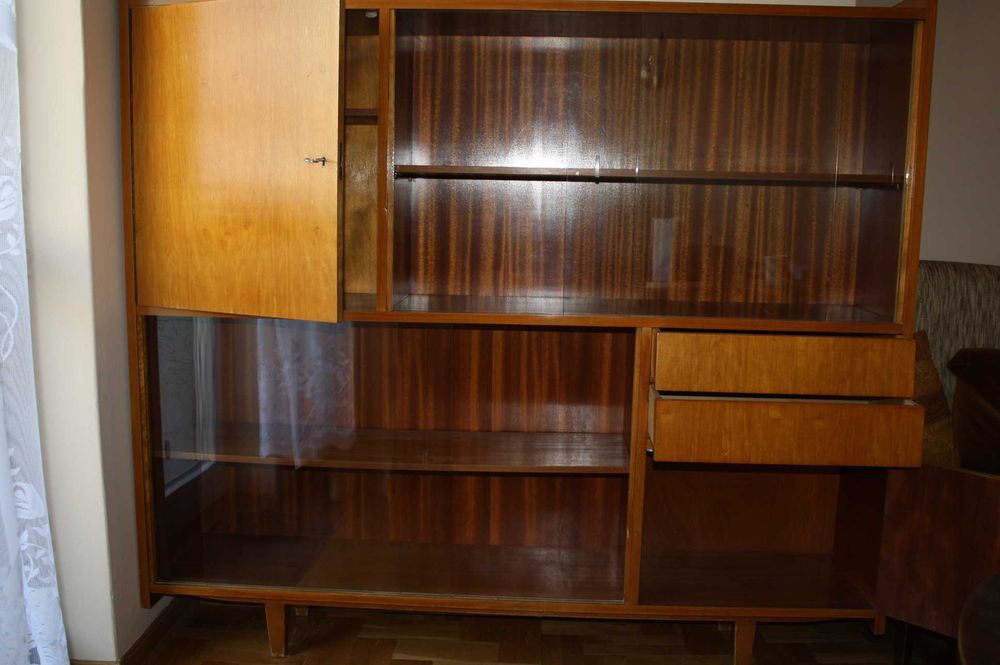 Oddam za darmo biblioteczkę