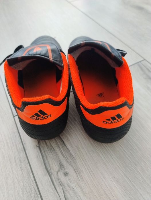 Buty adidas korki