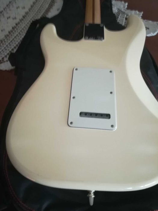 Fender Stratocaster Guitar Mexicano