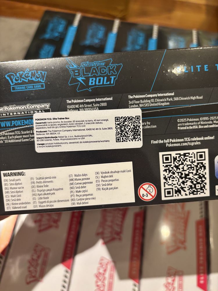 Pokemon black bolt elite trainer box x10