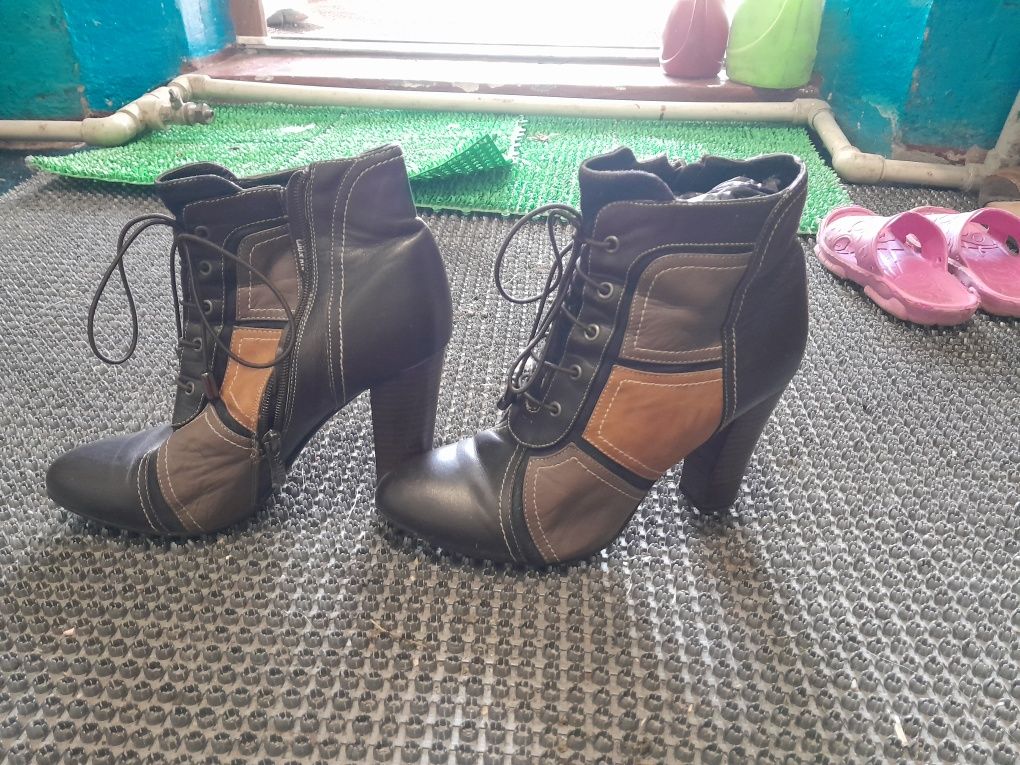 Обувь женская босоножки туфли сапожки