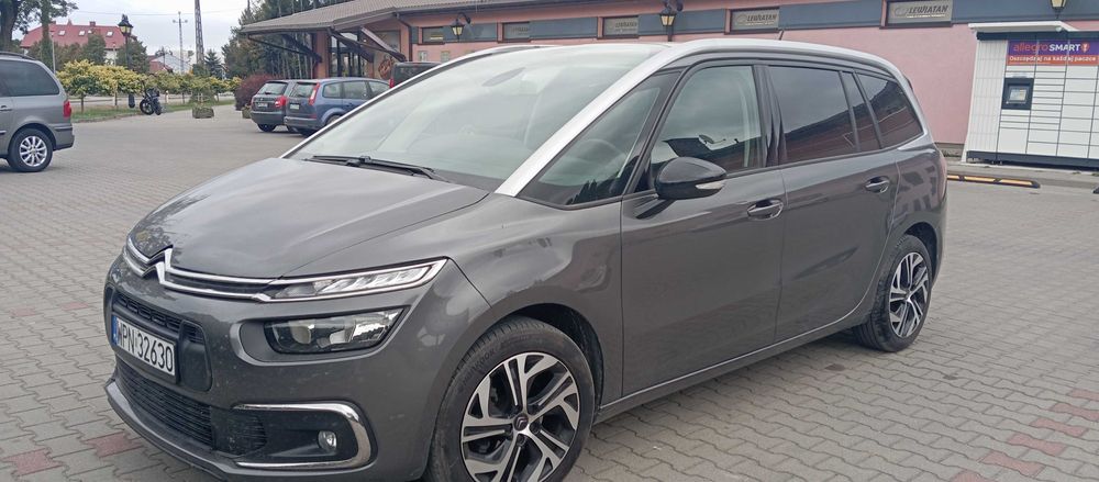 Citroen C4 Spacetourer 2022 rok