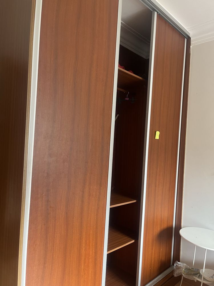 QUARTO GRANDE  P/ CASAL  QUE TRABALHEM