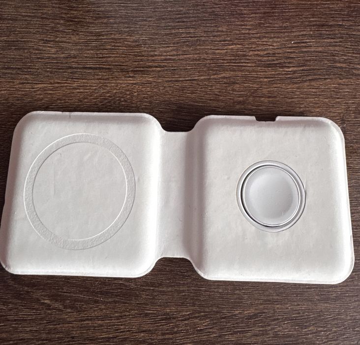Podwójna ładowarka MagSafe zaniennik