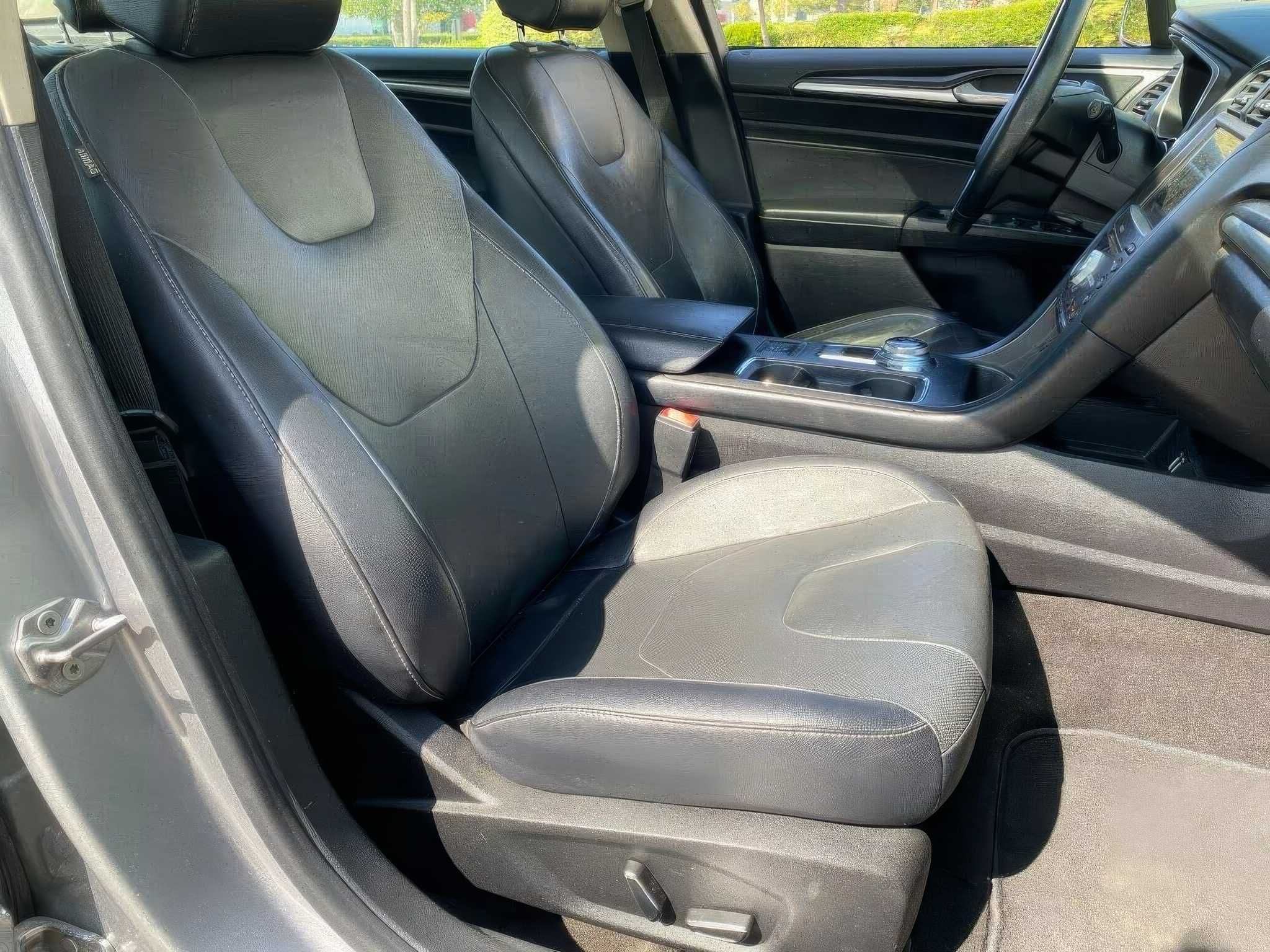 2020 Ford Fusion Hybrid Titanium