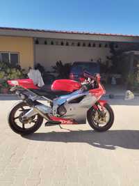 Aprilia RSV 1000 r