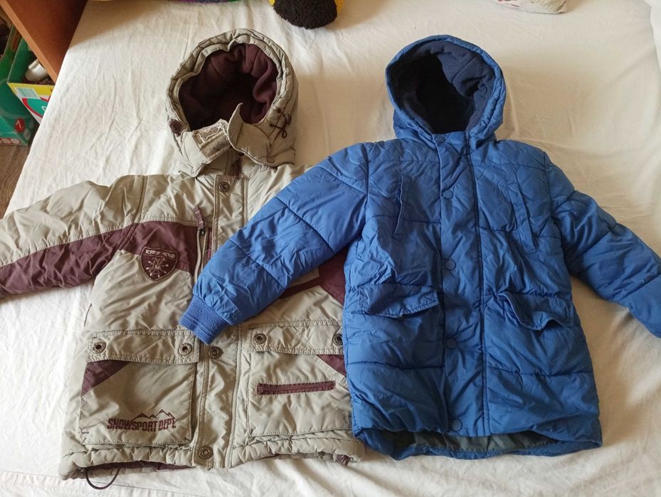 Віддам даром комплект курток для хлопчика зростом 110-116 см