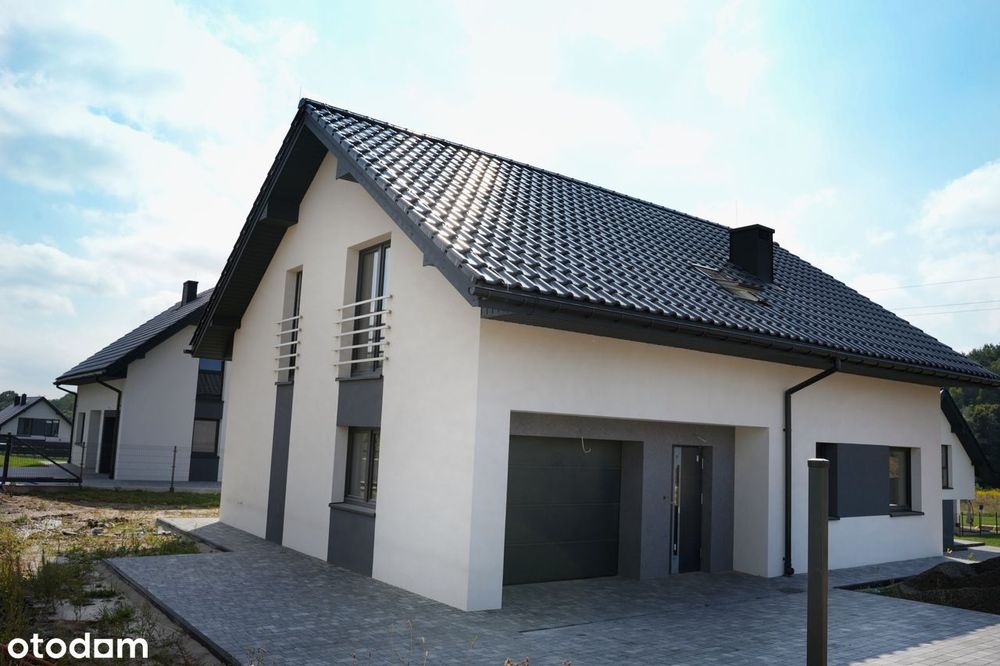 Przestronny dom z Garażem, 8 arów!