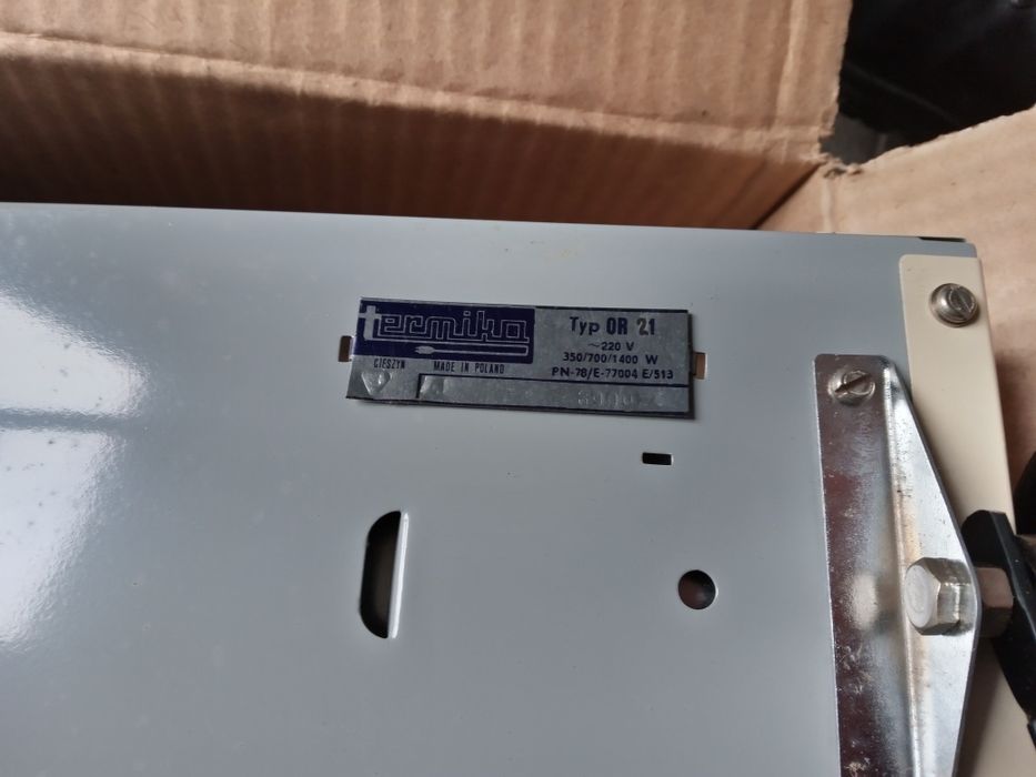 Grzejnik elektryczny PRL