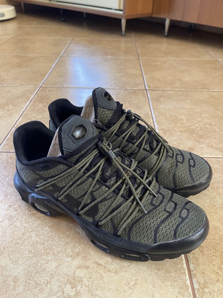 Nike Air Max TN Plus Khaki Black