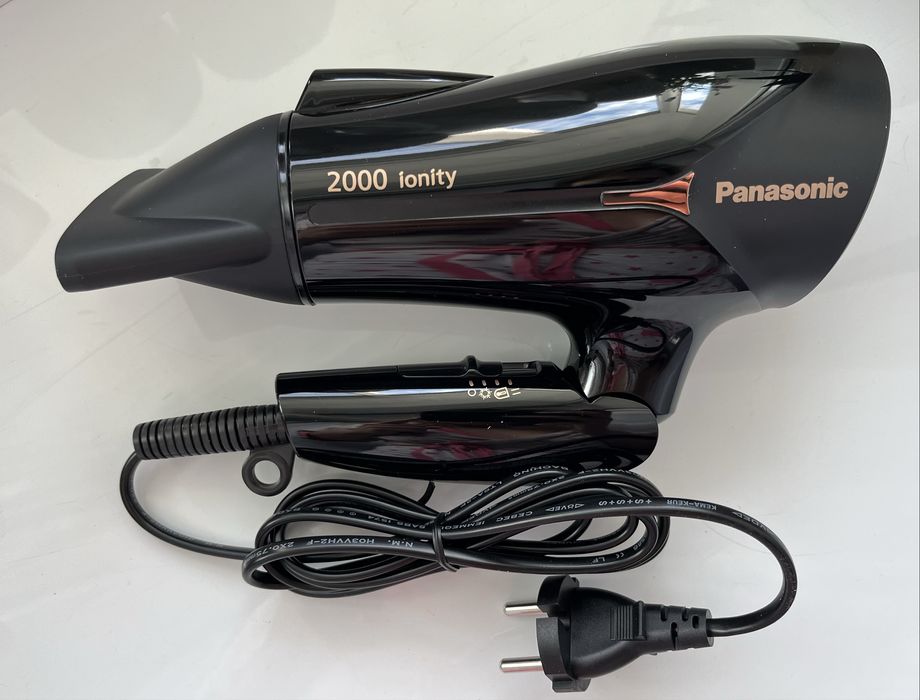 Фен Panasonic EH-NE66-K865