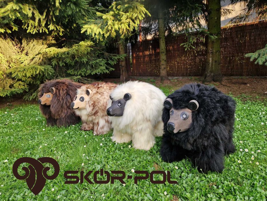 Niedźwiedź Drewniany Naturalny Skóra Owcza Rzeźbiony Duży Skór-Pol