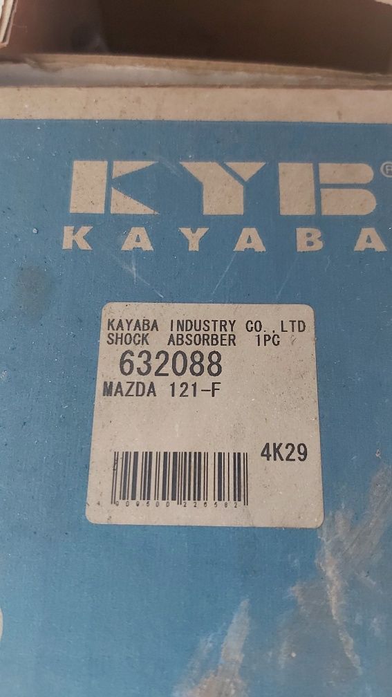 632088 Kayaba Стойка амортизатора на Mazda 121