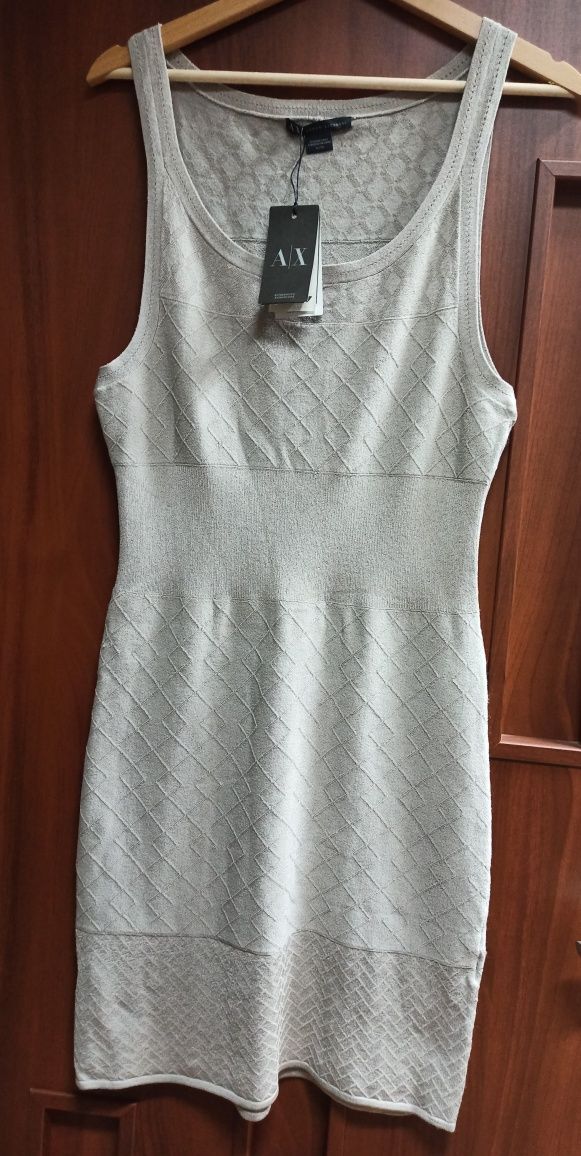 Bandażowa sukienka Armani rozmiar XL