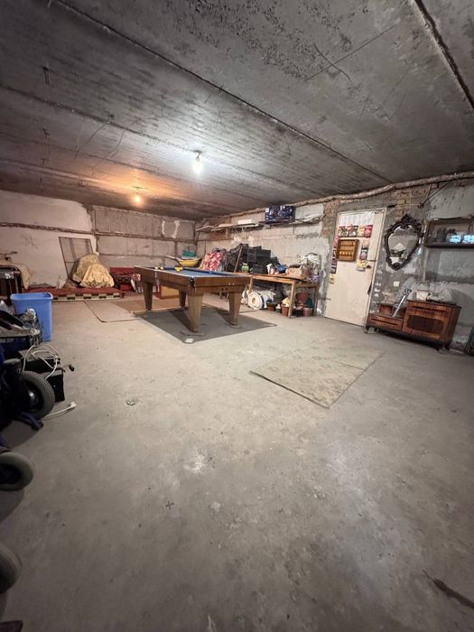 Продам 2х этажний дом в Подгороднем