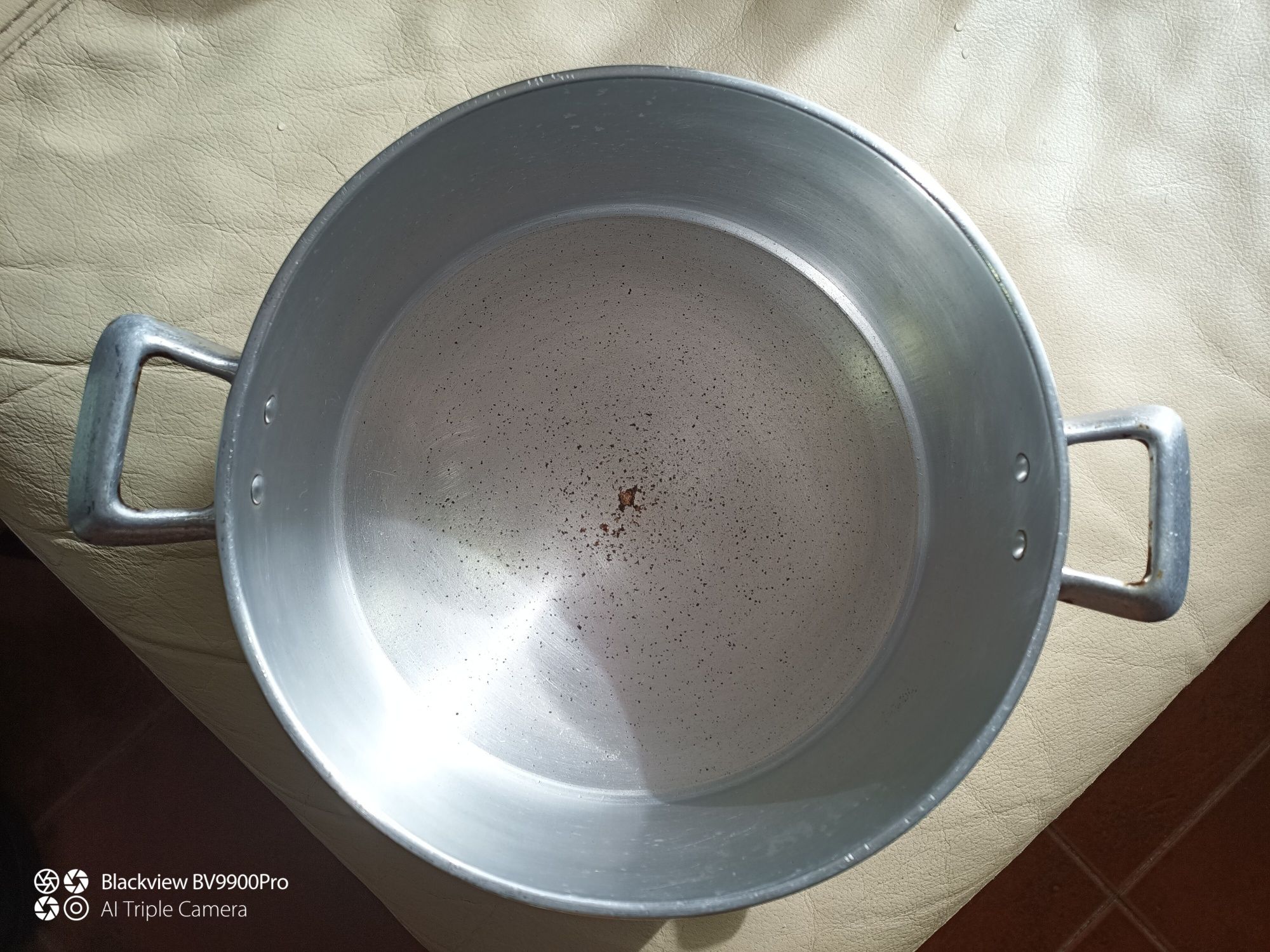Tacho alumínio fundido