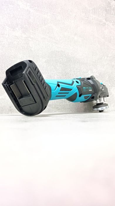 Кутова шліфмашина (Болгарка) Riker RAG 20/125SK (без АКБ і ЗП)