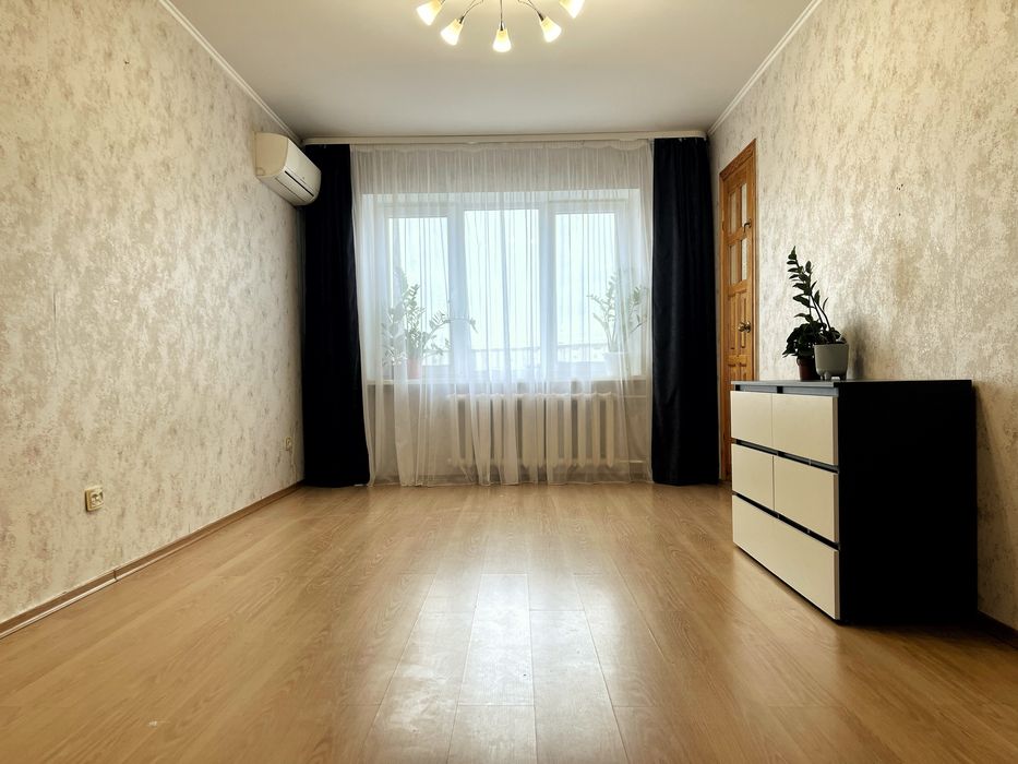 Трикімнатна квартира вулиця Грушевського