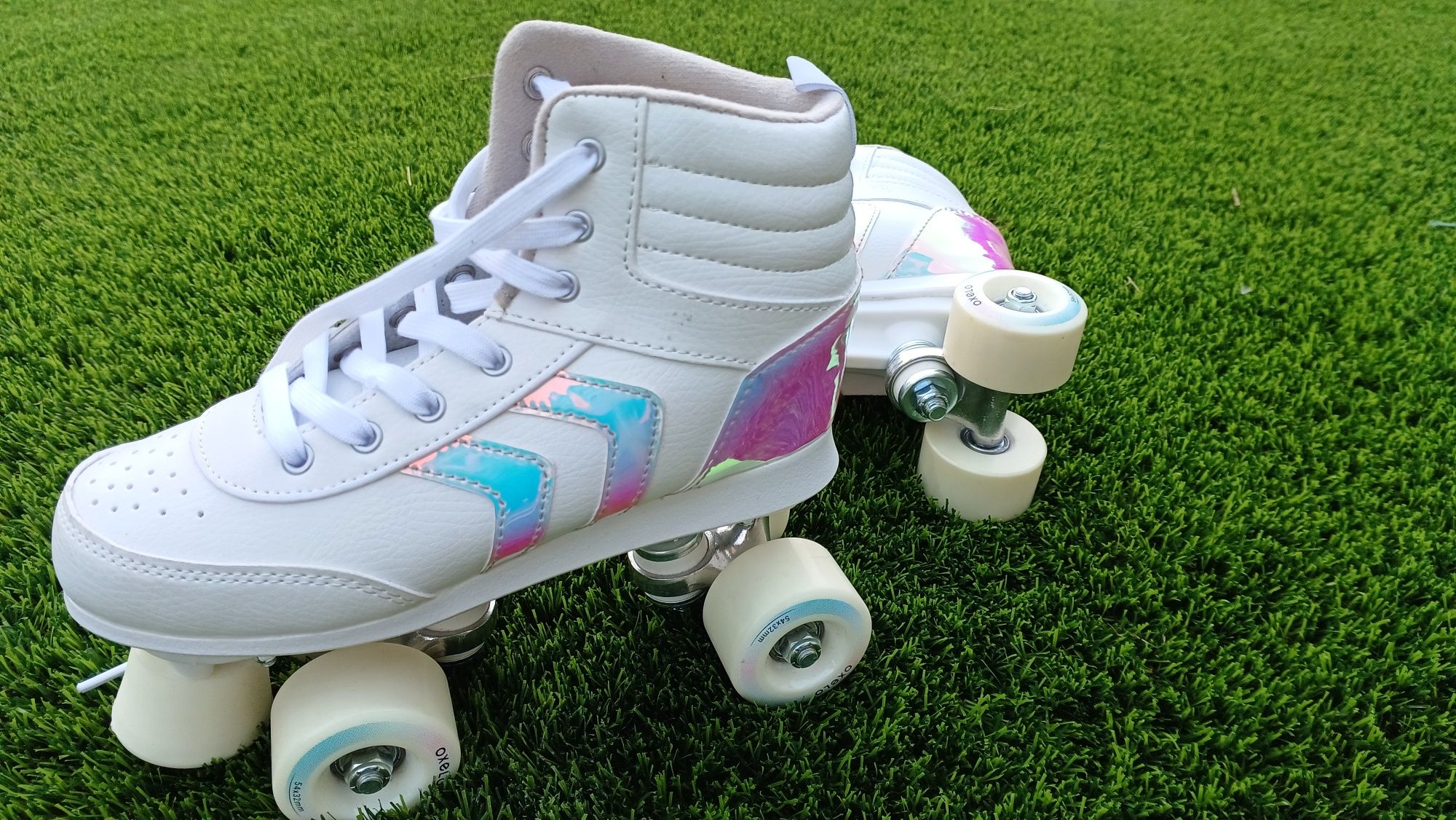 Patins brancos 4 rodas