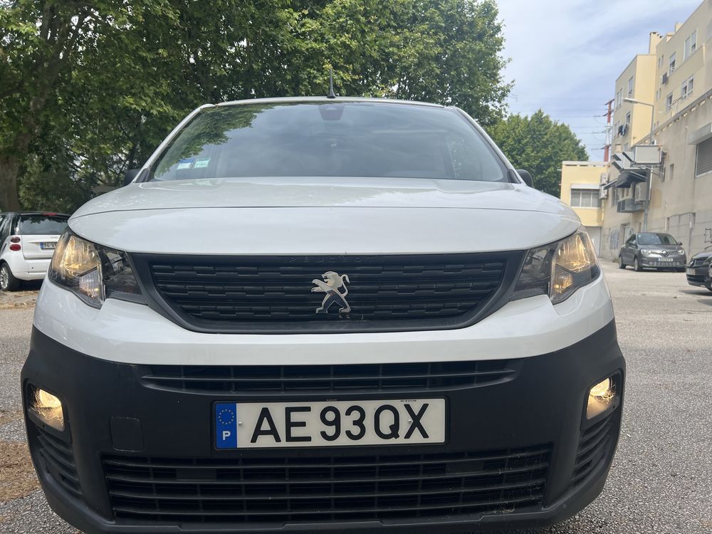 Peugeot Partner Longa Fibrada 1500 HDI