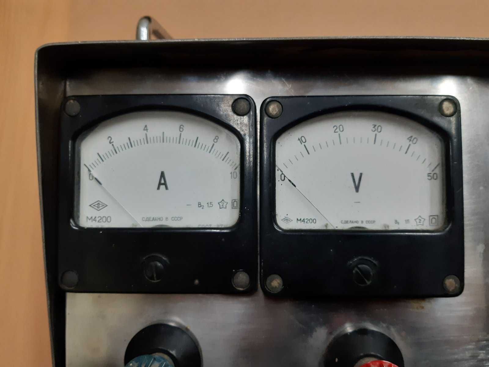 Зарядка трансформаторная 12V
СССР