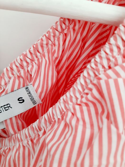 Sukienka na jedno ramię r.S