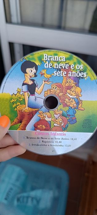 4 CDs infantis. Usados. Não têm as caixas originais
