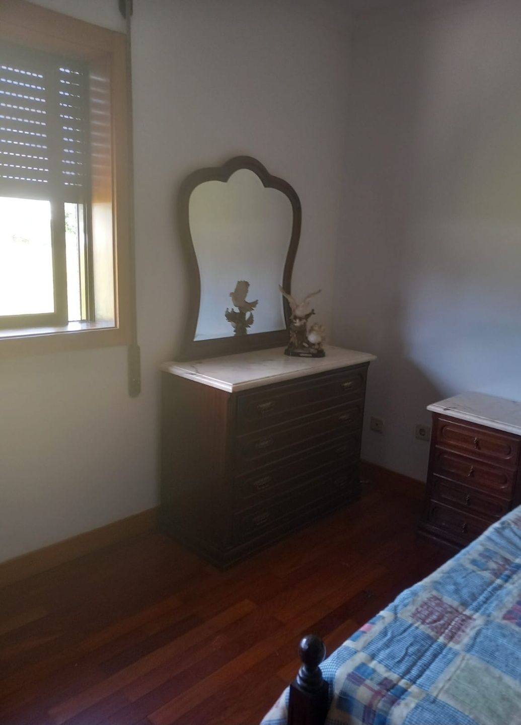 Quarto para arrendamento mensal
