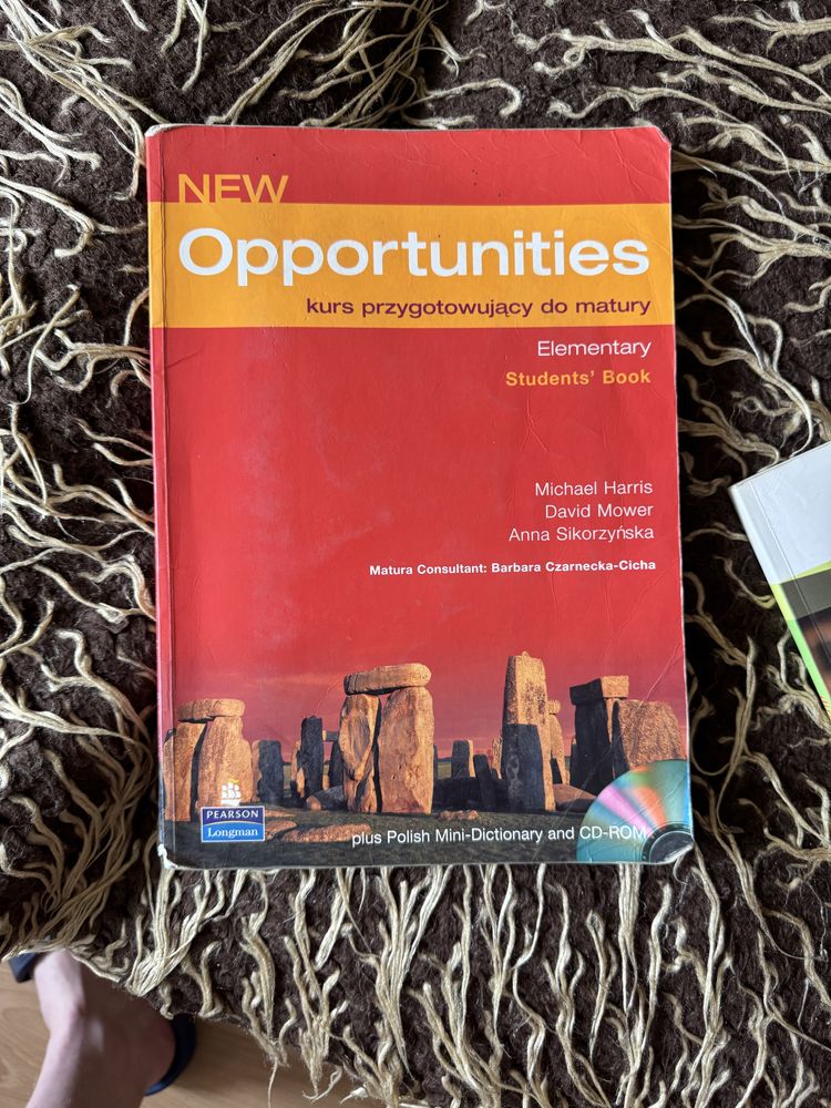 Podręcznik z j. angielskiego: New Opportunities - do matury!