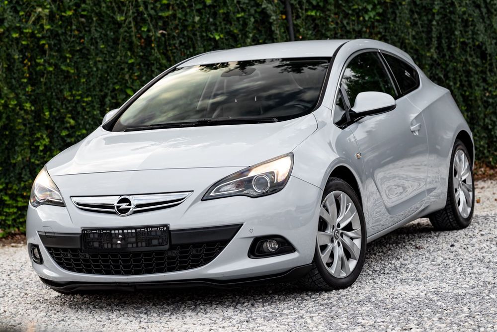 Opel Astra 1.6T 180KM GTC Sport Navi PDC Grz. Fot Skóra Tempomat Super Stan