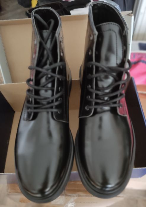 Чоловічі шкіряні черевики WALK London