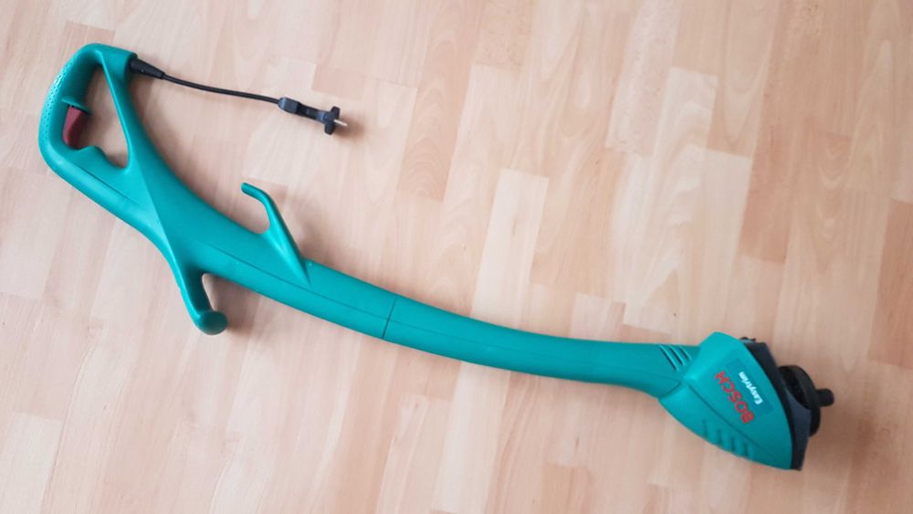 Podkosiarka elektryczna do trawy BOSCH ART 23 Easytrim