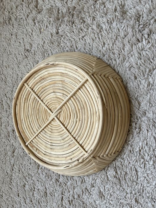 Pleciona patera na owoce