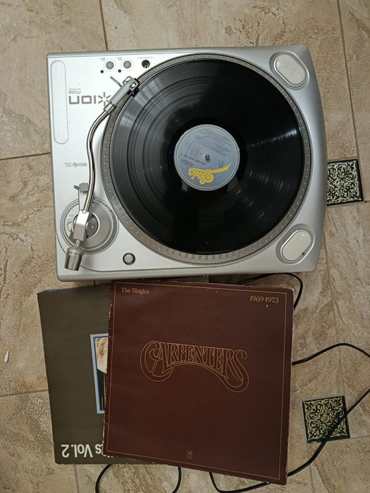 Програвач вінілу