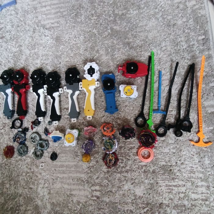 Бейблейди запускалка Лего