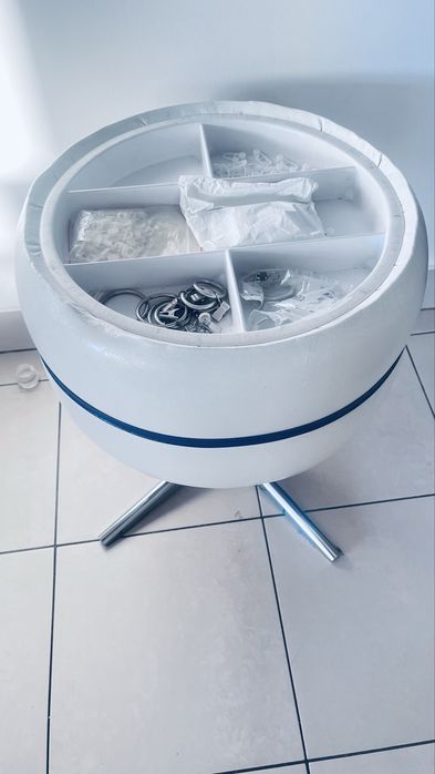 Okragly stolek pufa ze schowkiem tapicerowan bioalo-niebieski