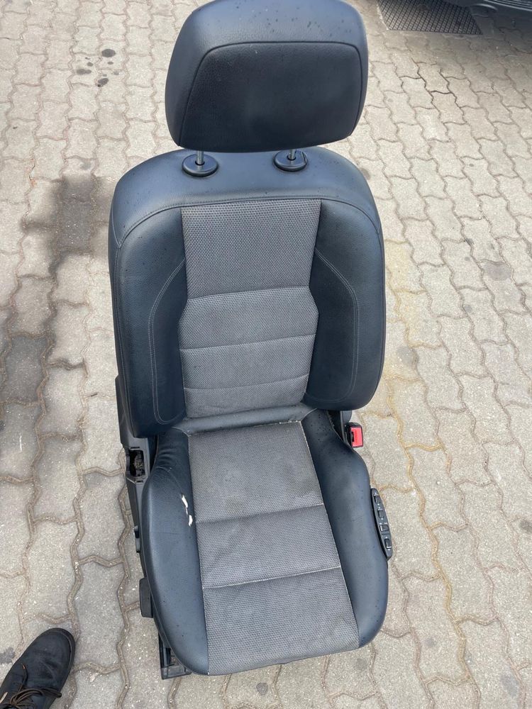 Bancos de Mercedes W204