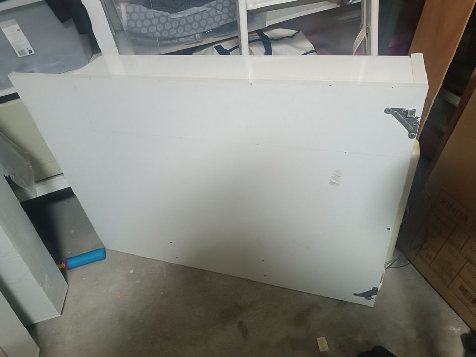 Espelho com iluminação e arrumação