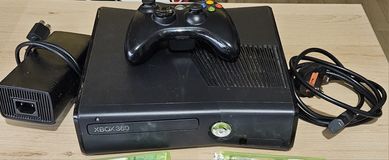 Xbox 360 pad dysk 250 gb