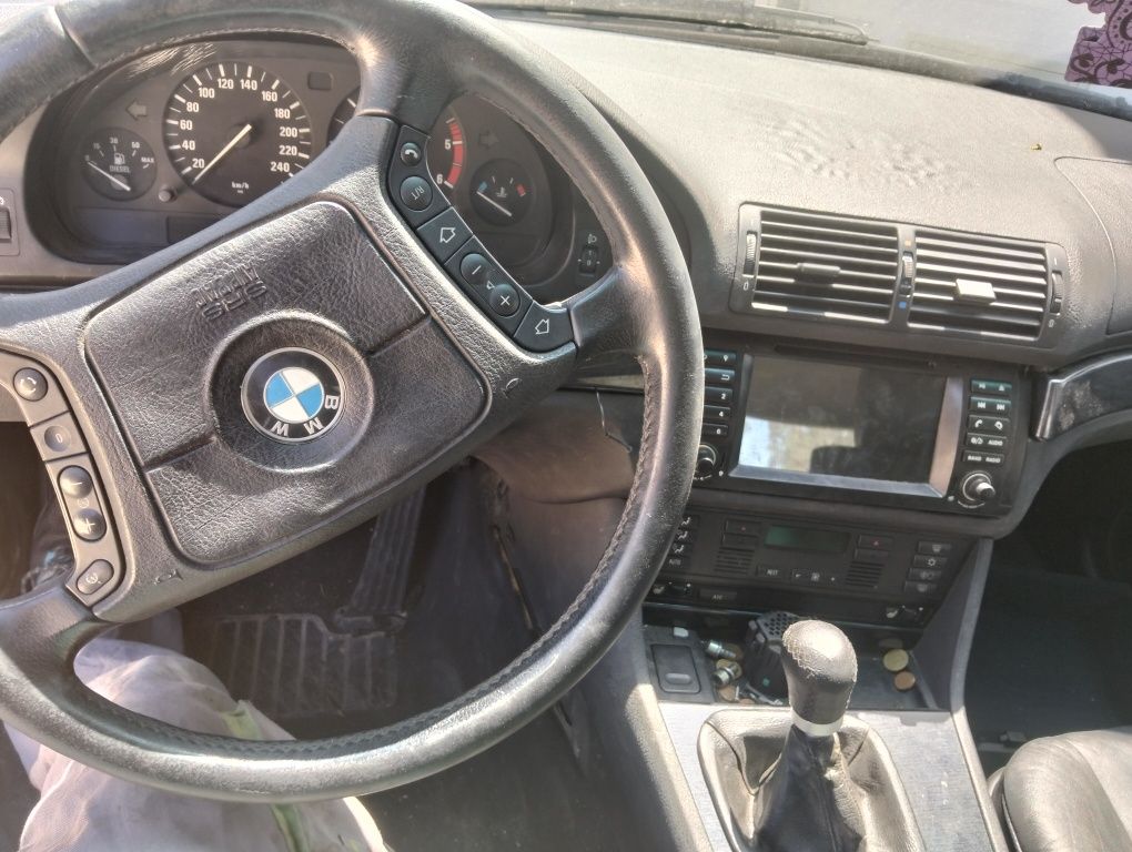 BMW 525 TDS a puxar muito bem