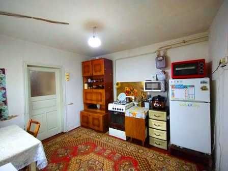 Будинок Золотоноша район 6 школа