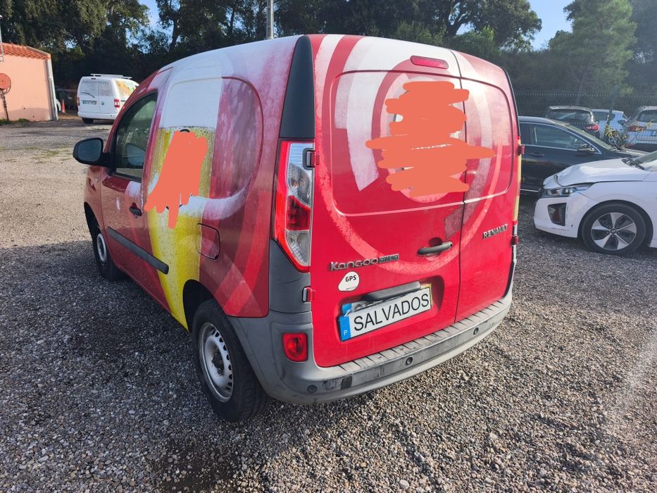 Renault Kangoo 1.5 DCI sinistrado