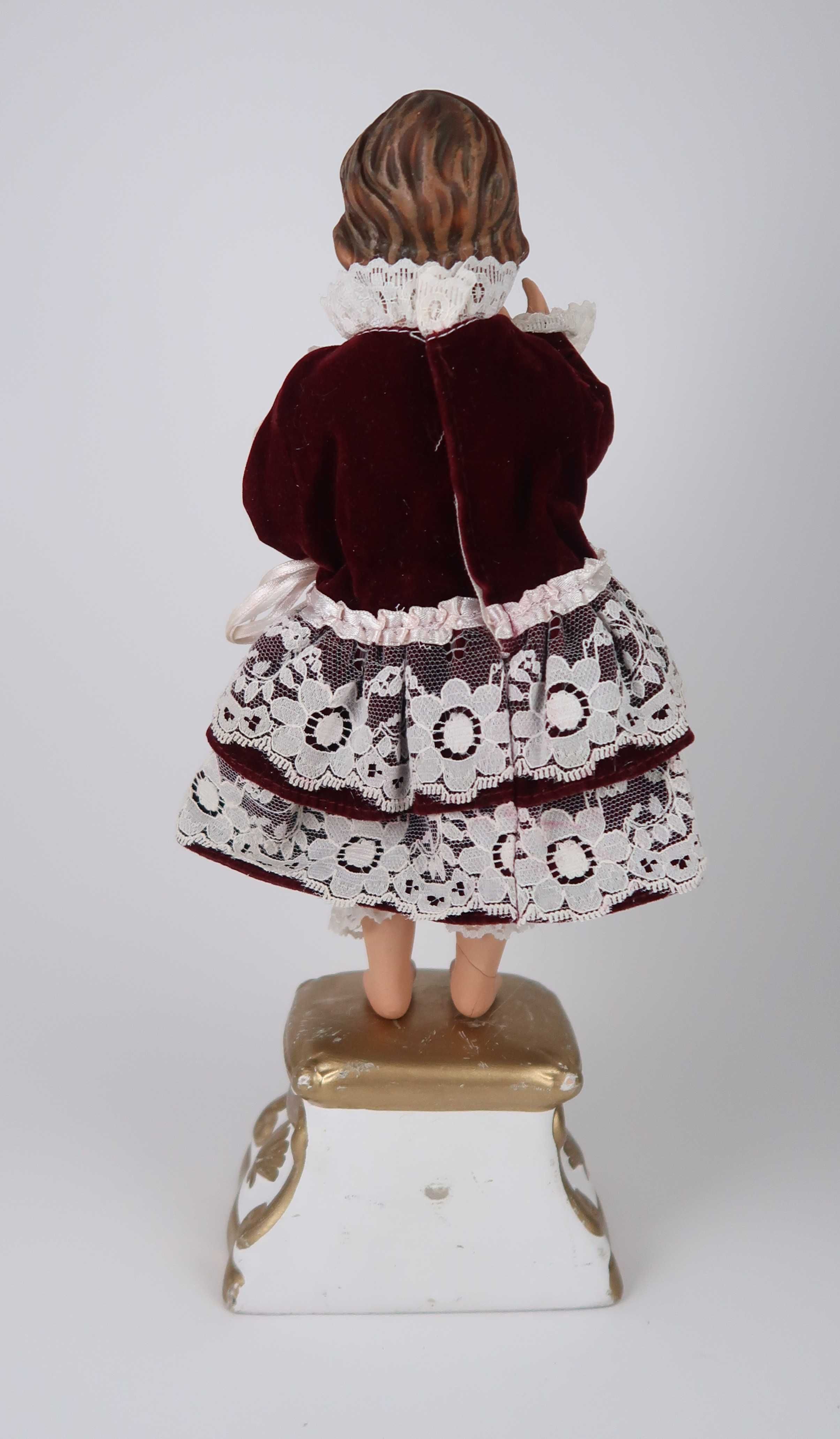Menino Jesus, escultura antiga em porcelana