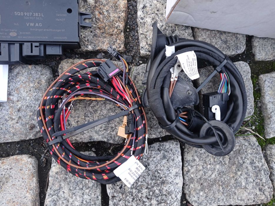 Hak holowniczy VW TROC T-ROC wypinany odpinany Ładny Moduł wiązka OEM