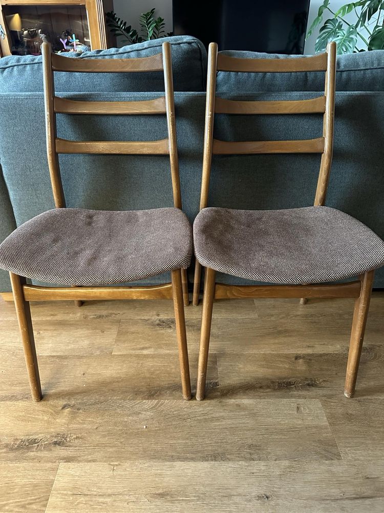 Krzesła krzesło prl vintage model casola