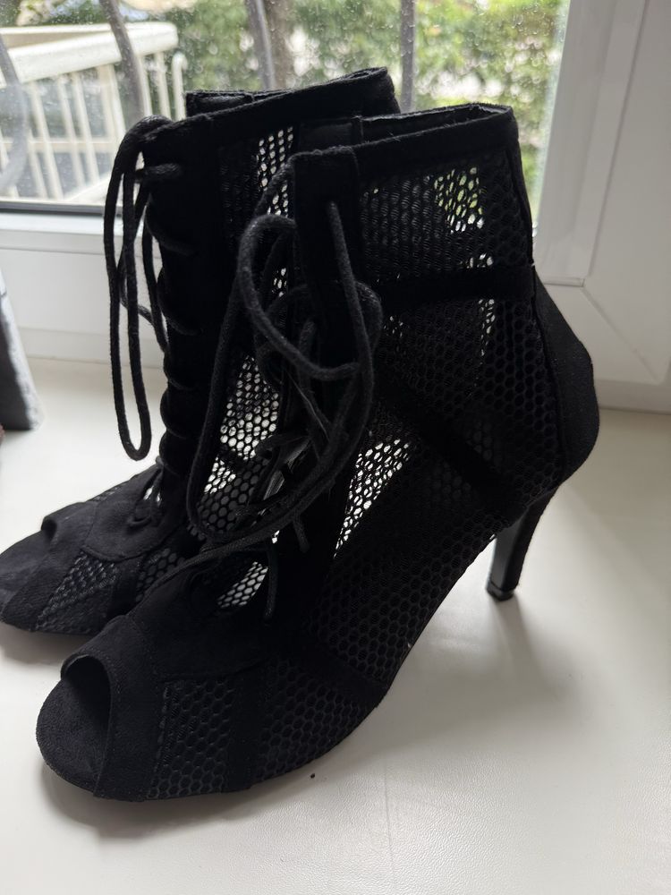 Хілси для танців, High Heels, каблуки