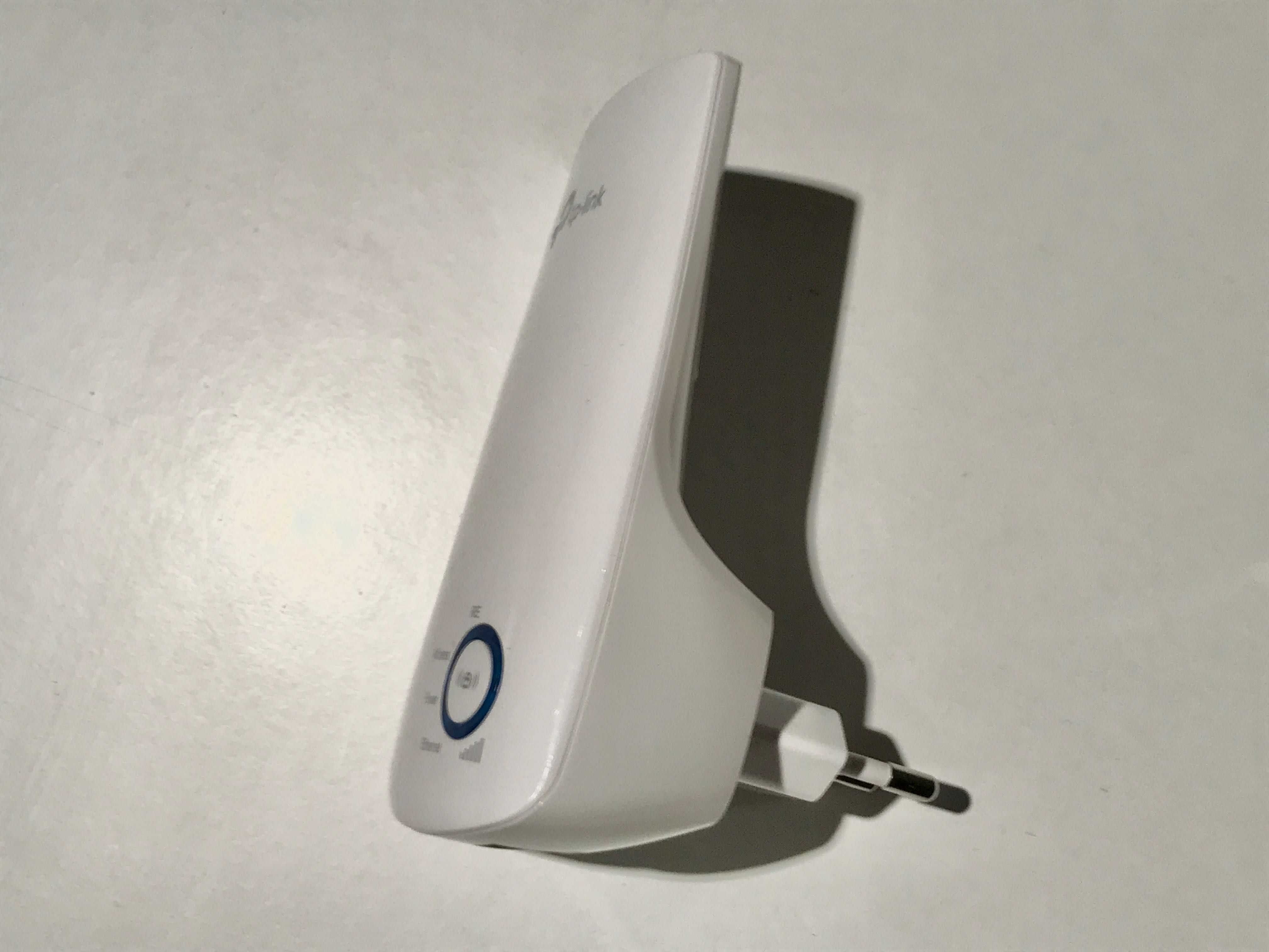 Repetidor de Sinal wi-fi TP-LINK TL-WA850RE