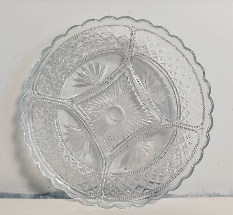 Szklany talerz patera Hortensja PRL vintage